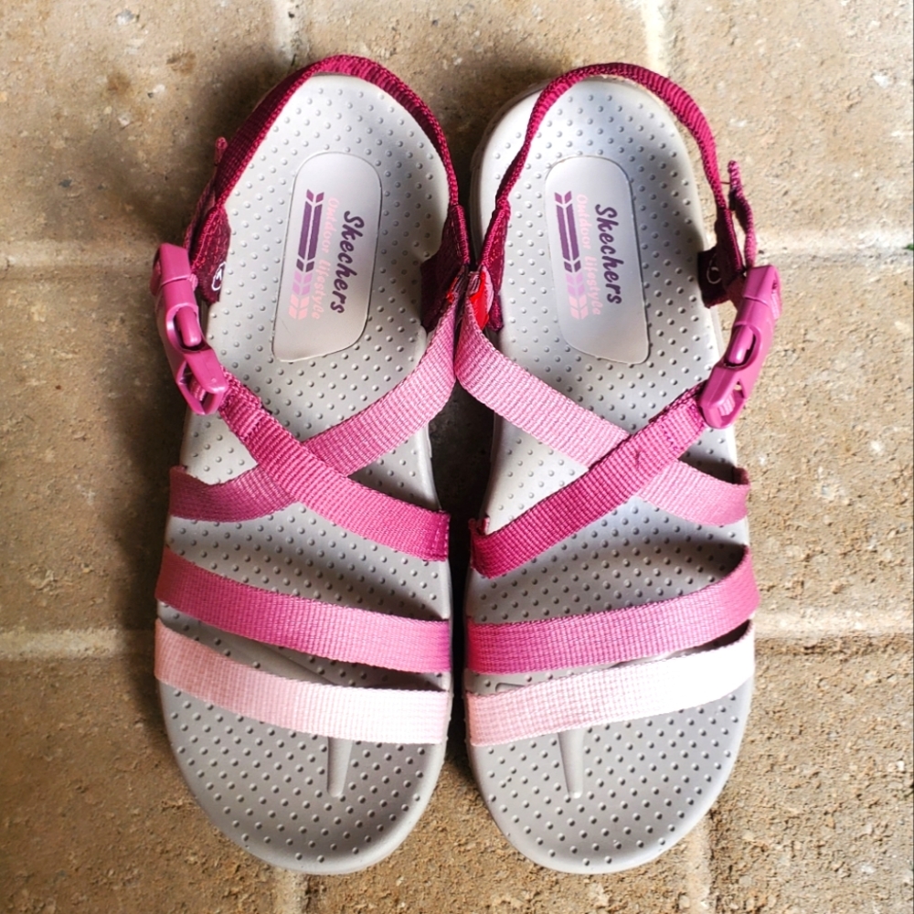 Sketchers - Reggae Cup Adjustable Snap Sandals